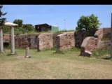 05985 ostia - regio iii - insula vii - edificio con opus sectile (iii,vii,8) - raum (b) - hof - bli ri osten - 06-2024.jpg